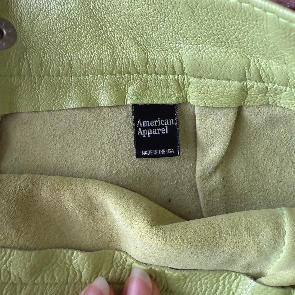Vintage American Apparel lime green leather pencil skirt - Picture 10 of 12